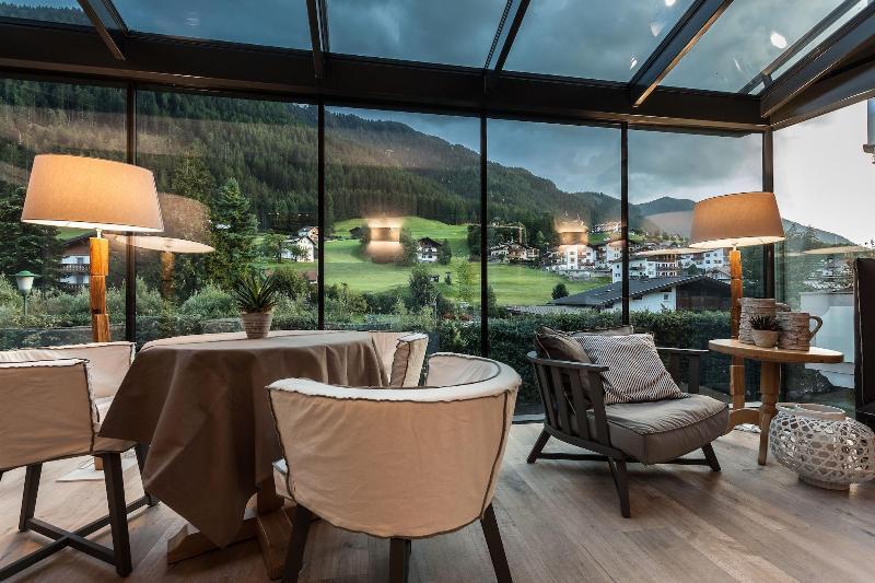 Hotel Garni Villa Park Ортизеи Экстерьер фото